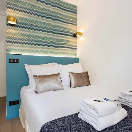 Hostel Eiffel